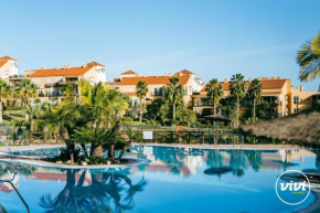 ViVi Homes - Casa Duque Pool, Gym, Terrace & Golf